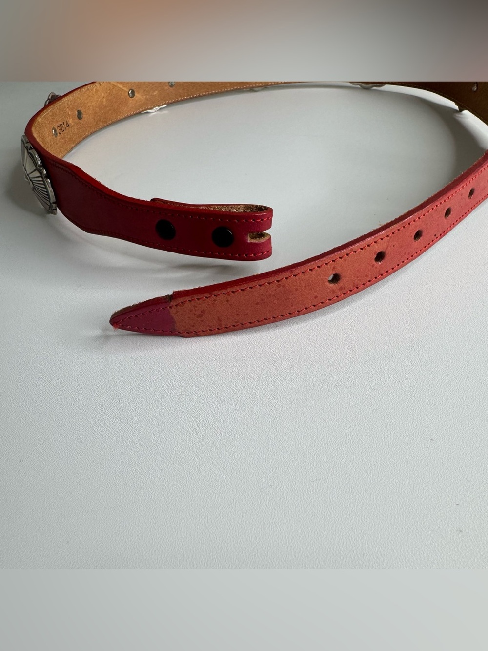 Vintage Justin Western Red Leather Silver Concho Belt Size 32 No Buckle Rodeo - Picture 9 of 10
